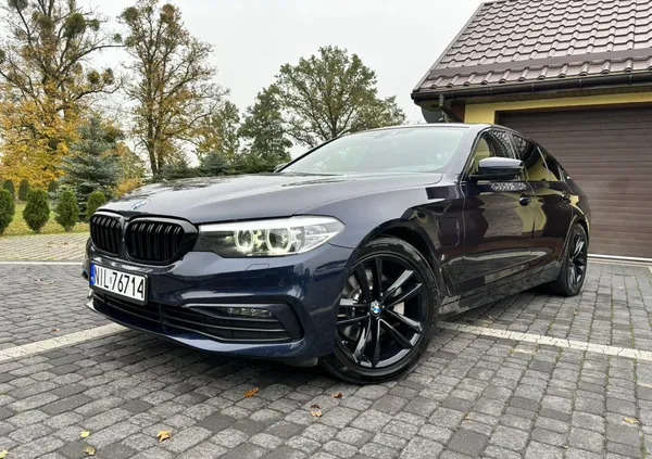 samochody osobowe BMW Seria 5 cena 129150 przebieg: 122000, rok produkcji 2018 z Kisielice